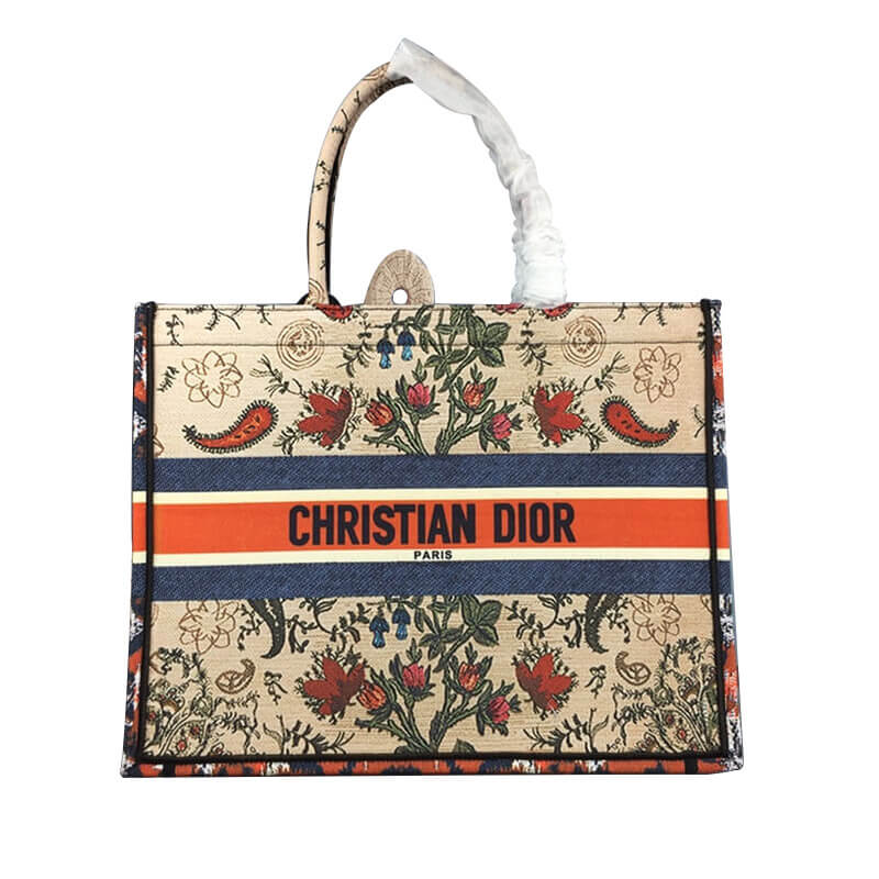 757b38198775c3e981bdfab8dbb2d692 DIOR BOOK TOTE light bag - Image 1