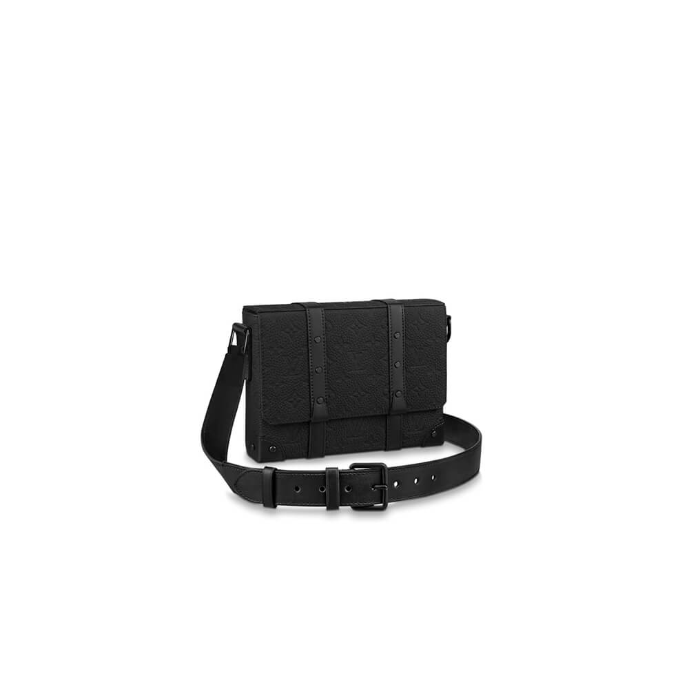 9f144fa0aa7bebf621306cc0426d0cd5 TRUNK MESSENGER - Image 1